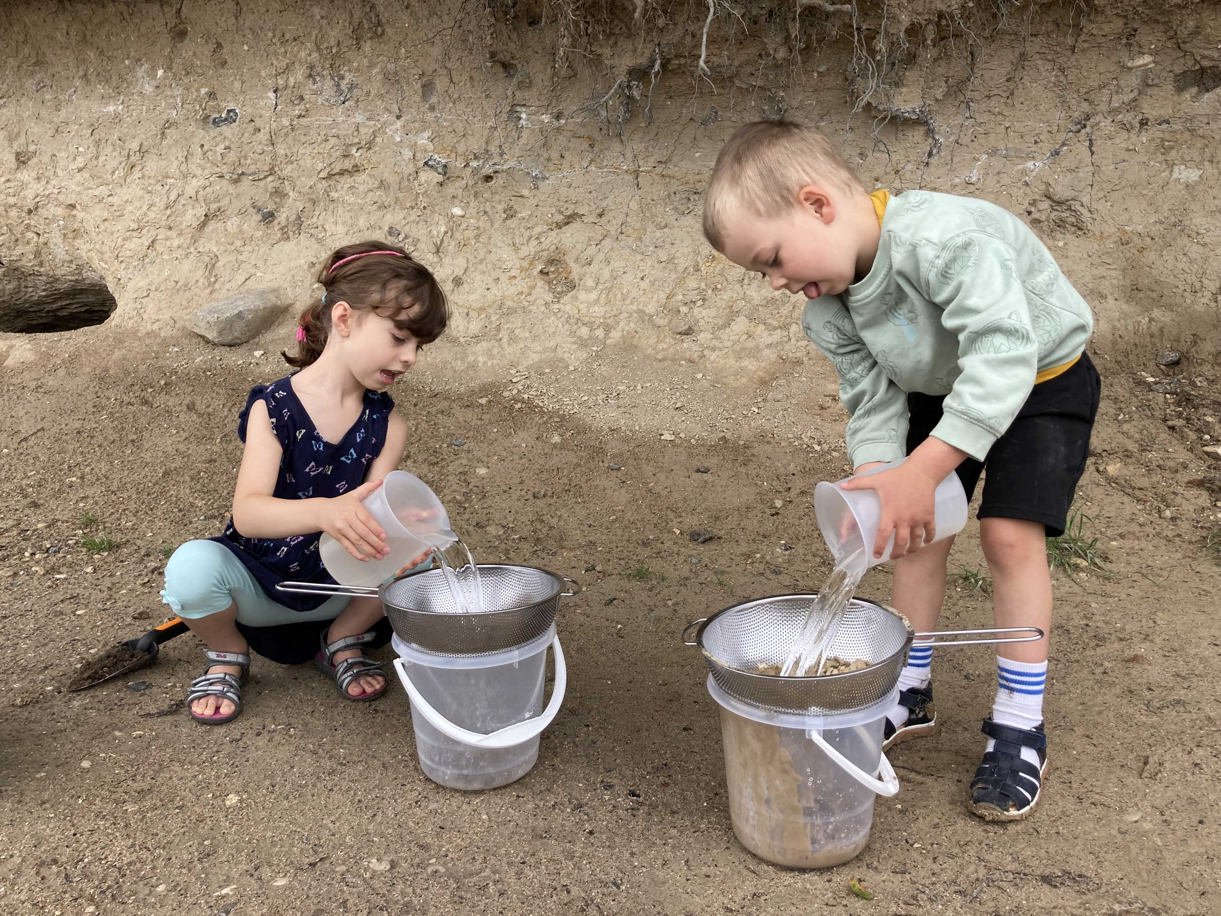 Mikro-geologer undersøger vandets hastighed gennem ler og sten